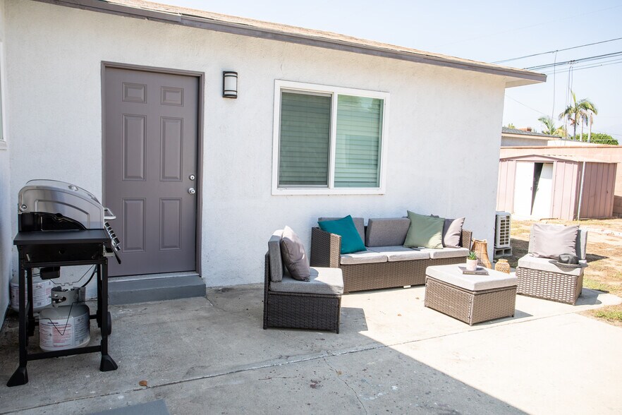 More Photos Of 1227 E Grovecenter St, West Covina Specialty For Sale