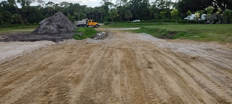More Photos Of 2516 US Highway-98 Hwy, Okeechobee Land For Sale
