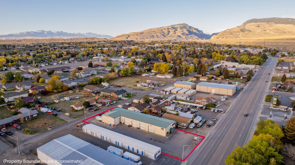 More Photos Of 2130 Big Horn Ave, Cody General Retail For Sale