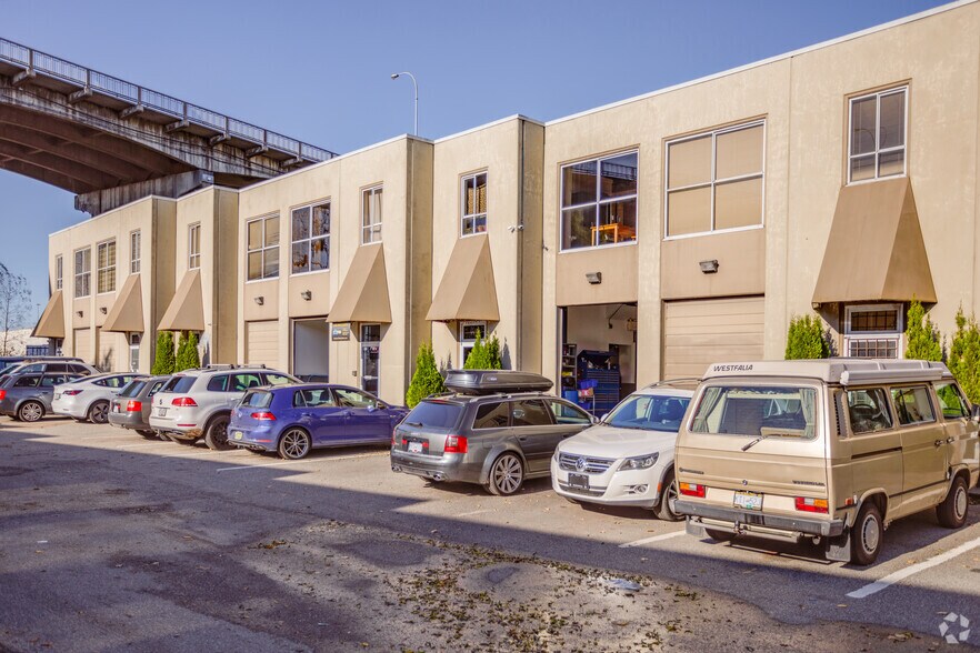 More Photos Of 9059-9079 Shaughnessy St, Vancouver Warehouse For Lease