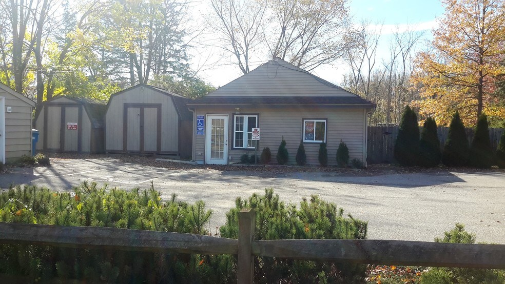 More Photos Of 30882 Lorain Rd, North Olmsted Office For Sale