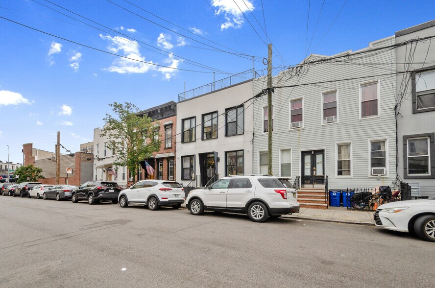 More Photos Of 1676 Jefferson Ave, Ridgewood Apartments For Sale