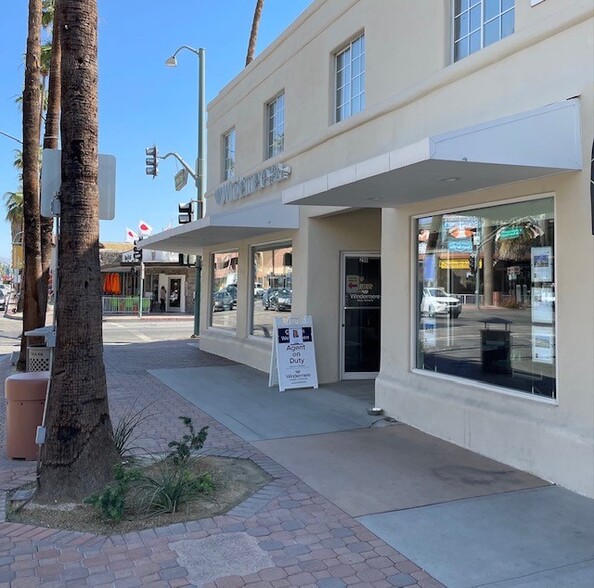 Primary Photo Of 292-296 N Palm Canyon Dr, Palm Springs Storefront Retail Residential For Lease