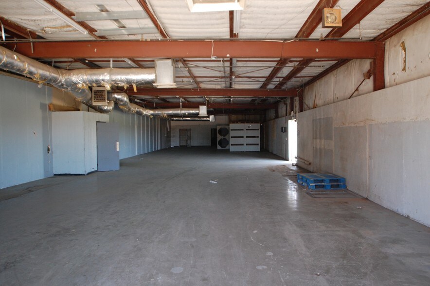 More Photos Of 1401 Tahoka Rd, Brownfield Unknown For Lease