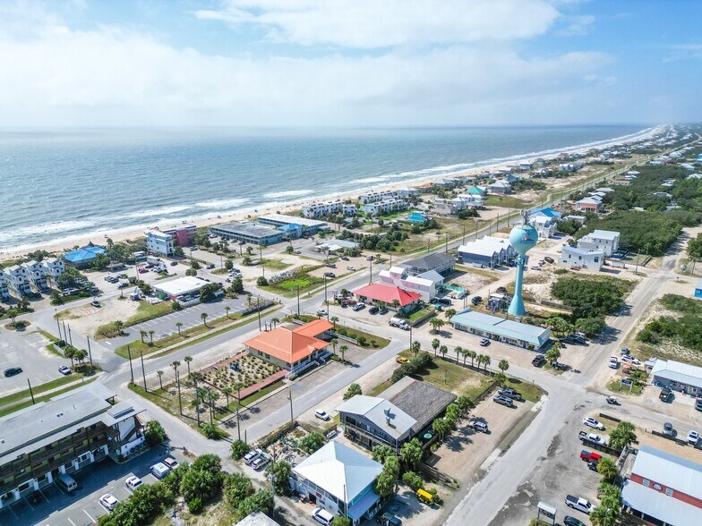 More Photos Of 36 W Pine Ave, Eastpoint Restaurant For Sale