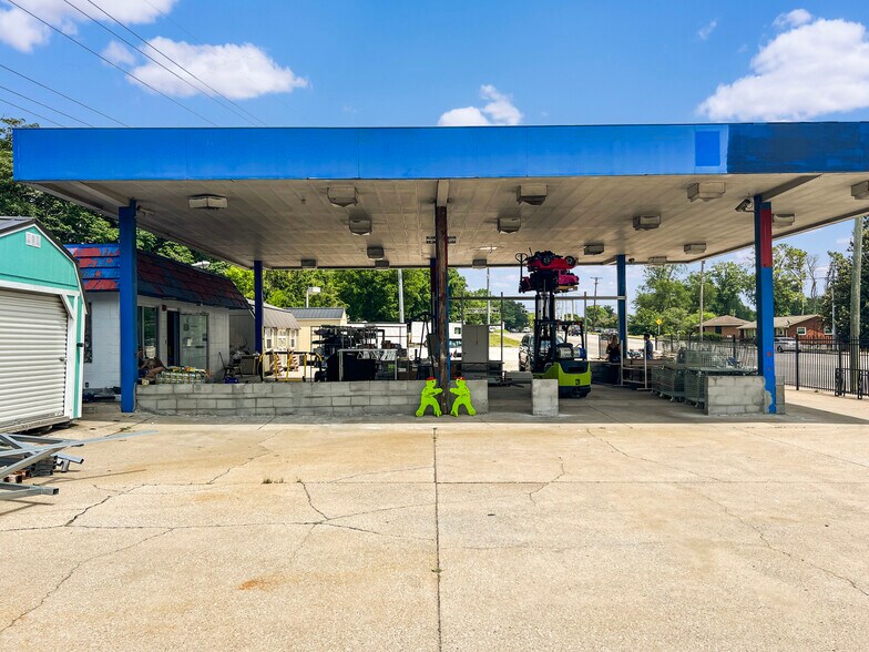 More Photos Of 1501 Robinson Rd, Old Hickory Freestanding For Lease