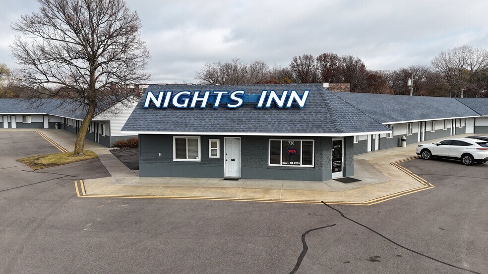 More Photos Of 720 Highway 10, Saint Cloud Hospitality For Sale