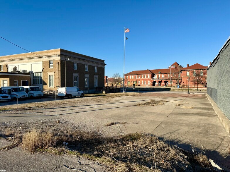 More Photos Of 112 Lincoln ave, Chanute Land For Sale