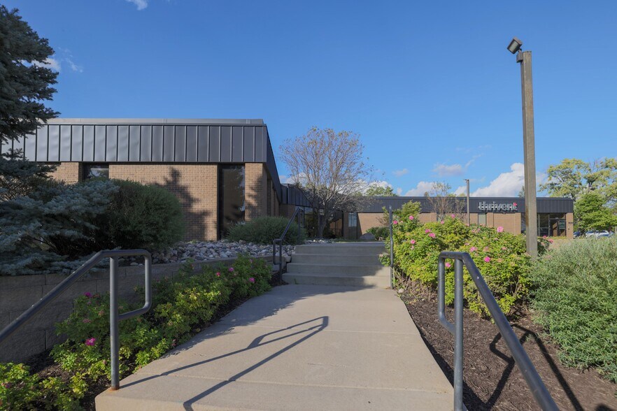 More Photos Of 9220 Bass Lake Rd, New Hope Medical For Lease