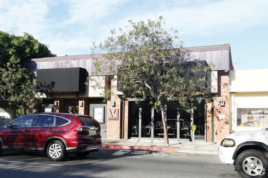 Primary Photo Of 4347-4349 Tujunga Ave, Studio City Coworking Space