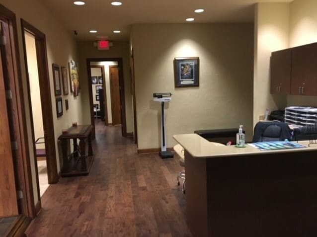 More Photos Of 1770 E Broad St, Mansfield Medical For Lease