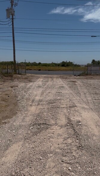 More Photos Of 4204 W Mile 3 Rd, Mission Land For Lease