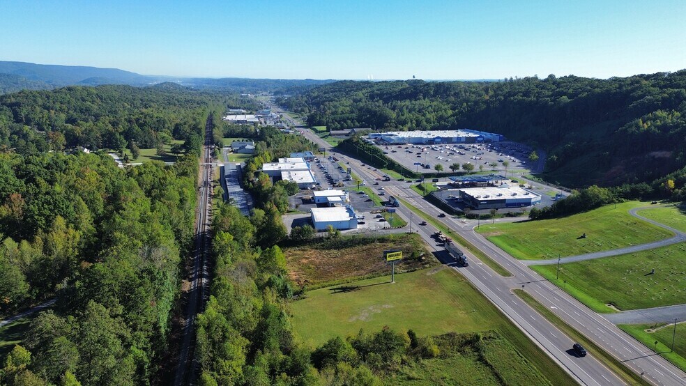 More Photos Of 2850 Rhea County Hwy, Dayton Land For Sale