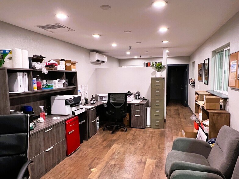 More Photos Of 110 Spring Hill Dr, Grass Valley Manufacturing For Lease