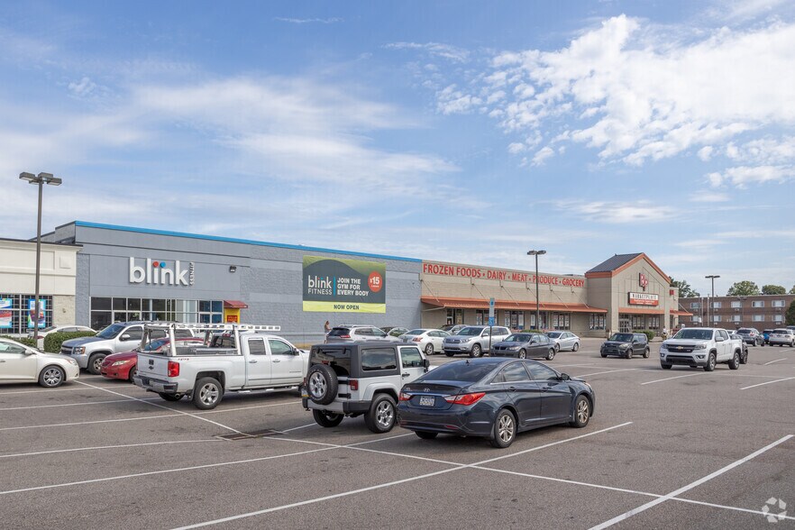 More Photos Of 8842-8966 Frankford Ave, Philadelphia Unknown For Lease