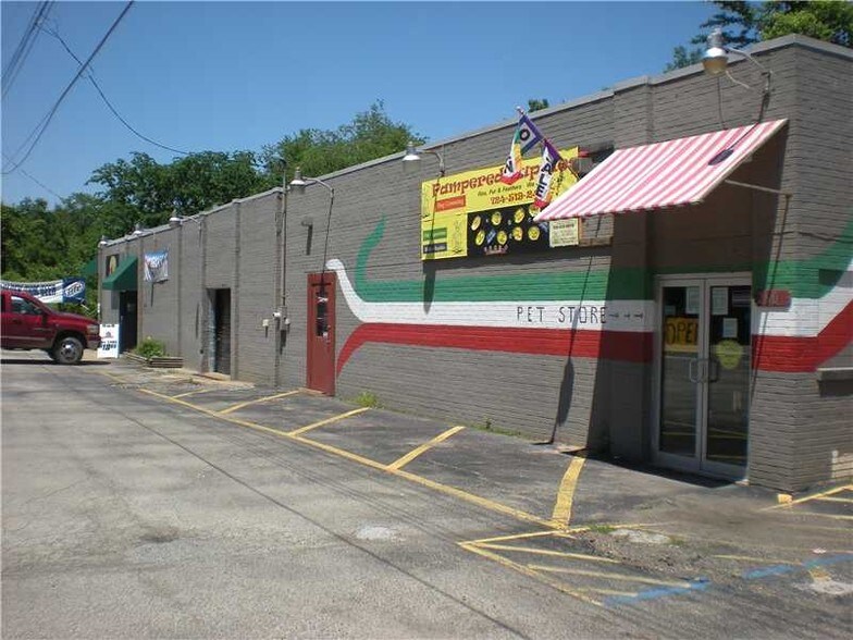 More Photos Of 2600-2604 Golden Mile Hwy, Plum Freestanding For Lease