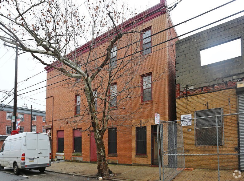 More Photos Of 1452 N 4th St, Philadelphia Storefront Retail Residential For Lease