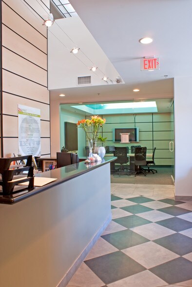 More Photos Of 7328 E Stetson Dr, Scottsdale Office Residential For Lease