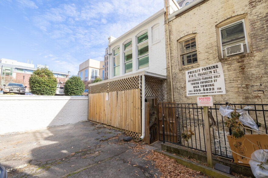 More Photos Of 108 N 7th St, Richmond Storefront Retail Residential For Sale