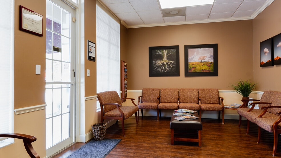 More Photos Of 3900 Clark Rd, Sarasota Medical For Sale