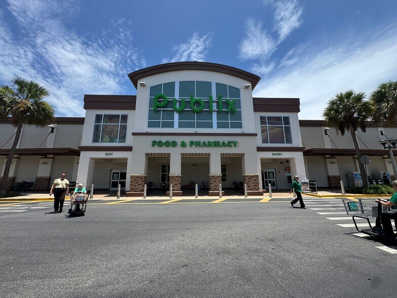 More Photos Of 3035 SE Maricamp Rd, Ocala Unknown For Lease