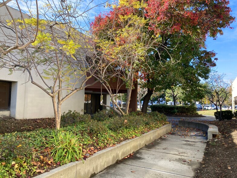 More Photos Of 2210 O'Toole Ave, San Jose Office For Lease