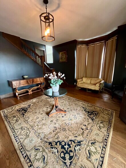 More Photos Of 1233 Peabody Ave, Memphis Office For Sale