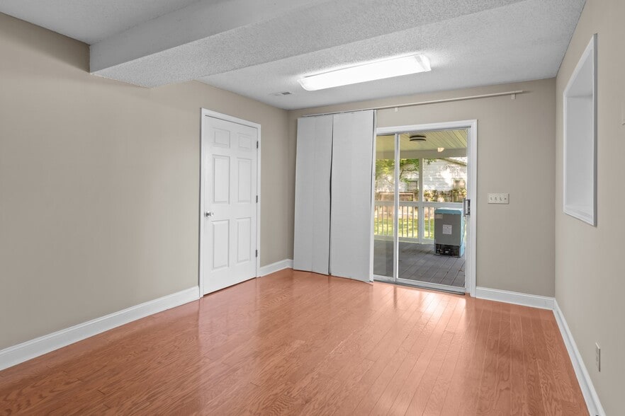 More Photos Of 319 N Central Ave, Locust Office Residential For Sale