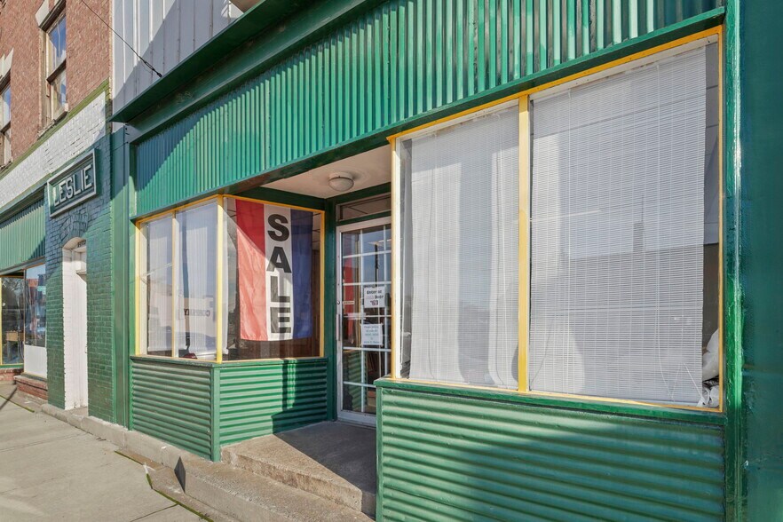 More Photos Of , Spokane General Retail For Sale