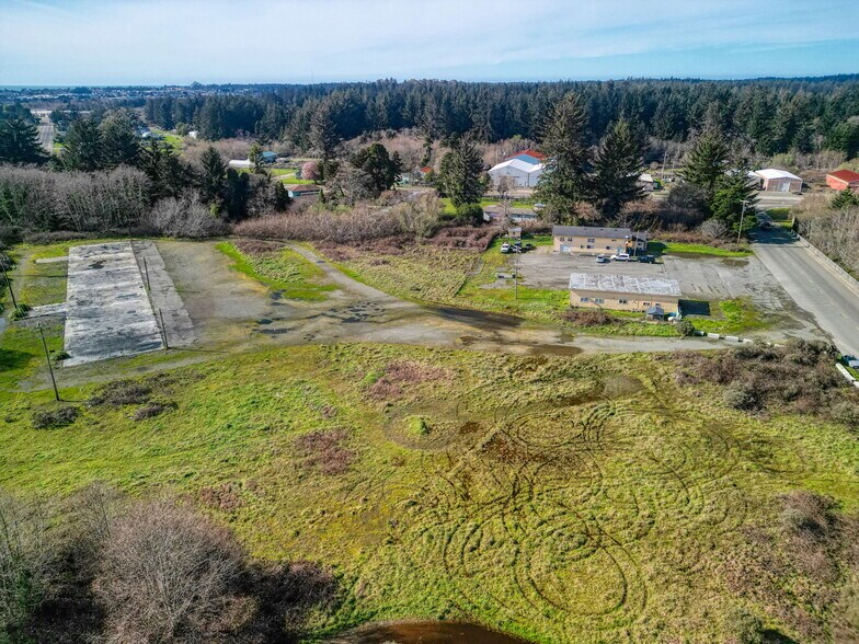 More Photos Of 645 Elk Valley Rd, Crescent City Warehouse For Sale