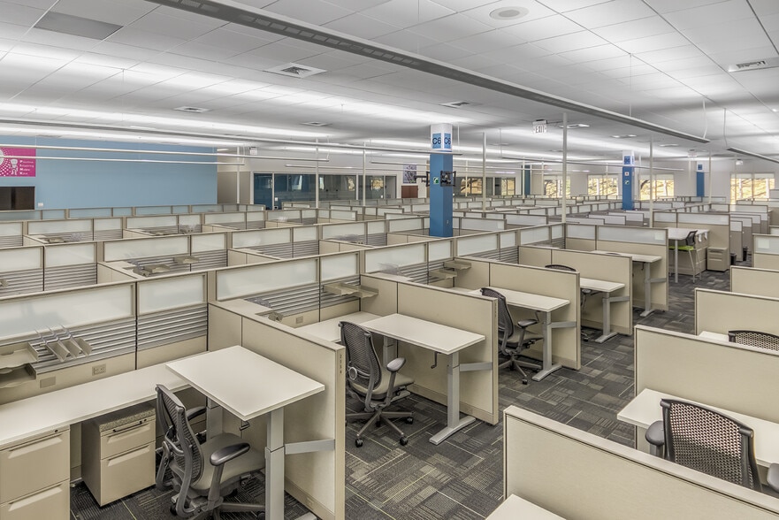 More Photos Of 8711 University East Dr, Charlotte Office For Lease
