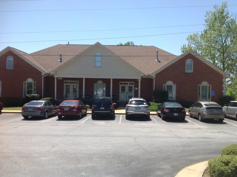 More Photos Of 997 Commerce Dr SW, Conyers Medical For Sale