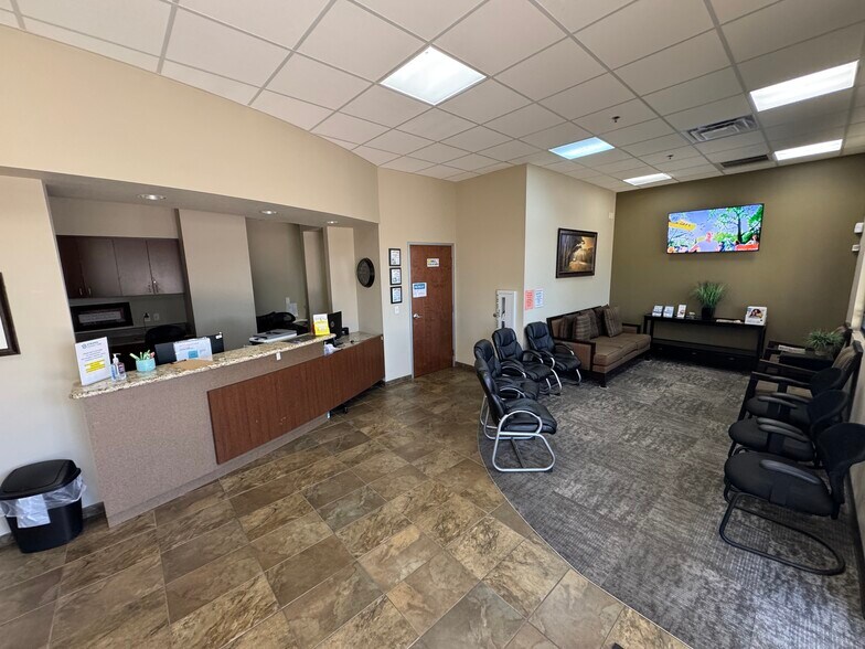 More Photos Of 2919 S Ellsworth Rd, Mesa Medical For Lease