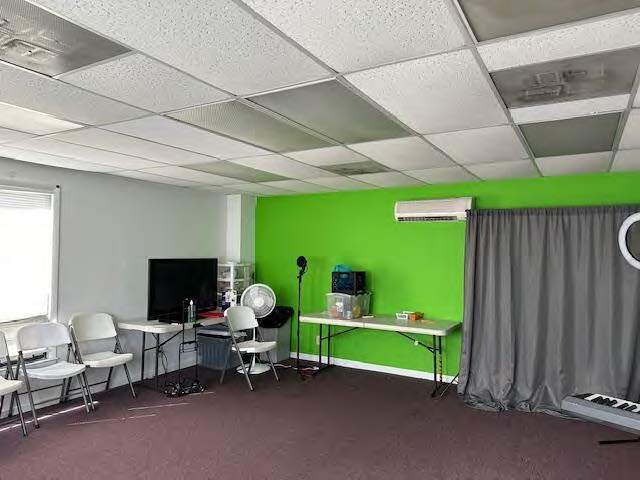 More Photos Of 3312 Long Ave, Huntsville Service For Sale