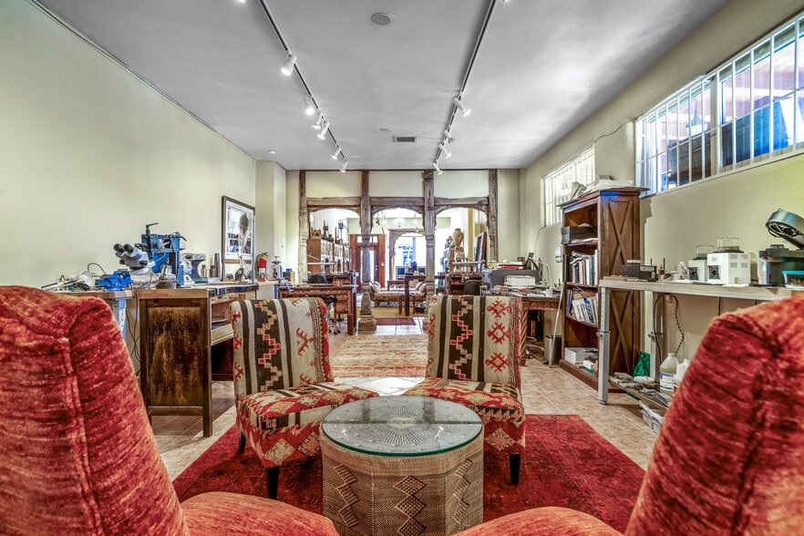 More Photos Of 216 Galisteo St, Santa Fe General Retail For Lease