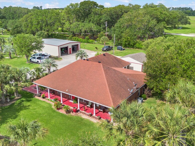 More Photos Of 44235a Interstate 10, Winnie Land For Sale