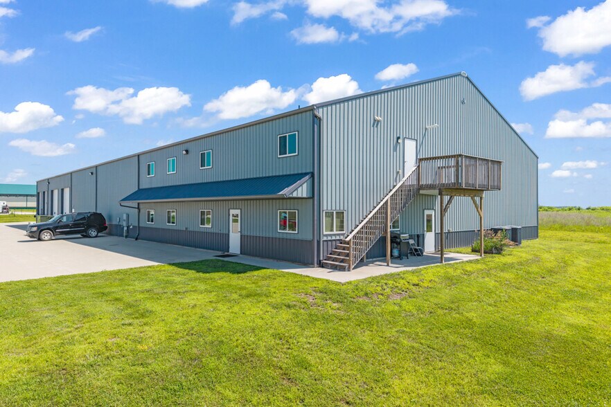 More Photos Of 2618 Eastgate Dr, Boone Industrial For Sale