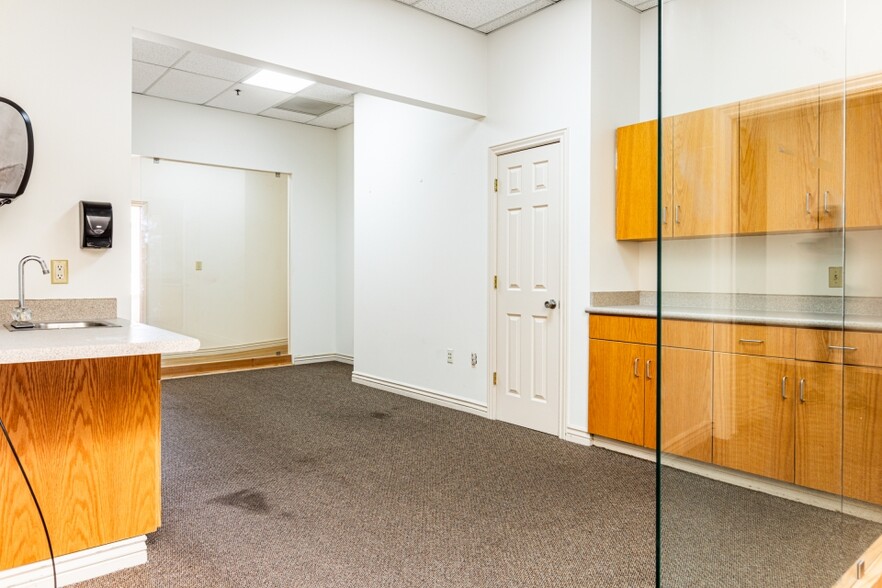 More Photos Of 55-65 N University Ave, Provo Office For Lease
