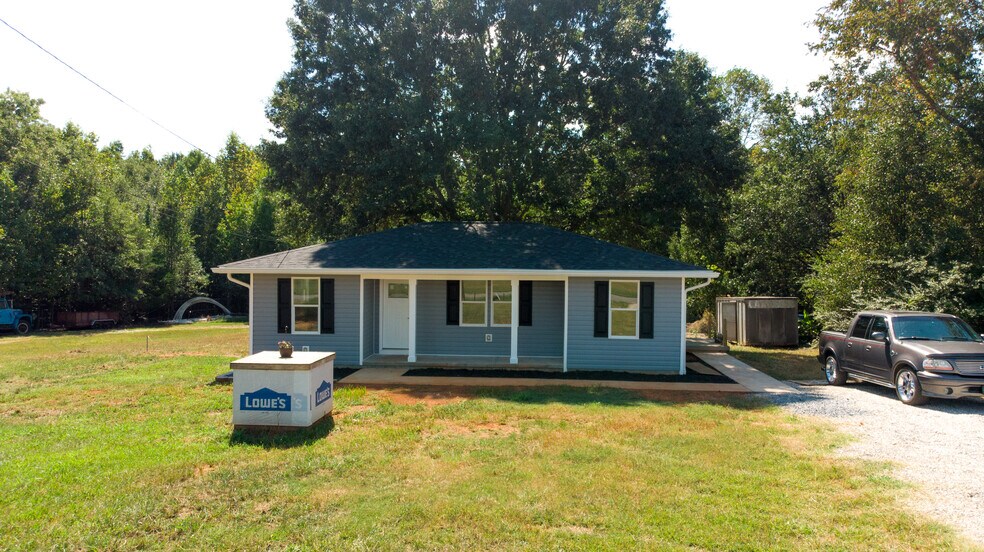 More Photos Of 5735 Fallston Rd, Lawndale Flex For Sale