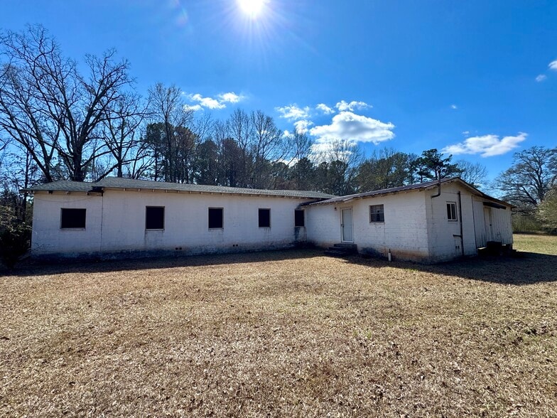 More Photos Of 4767 Williamson Zebulon Rd, Williamson Specialty For Sale