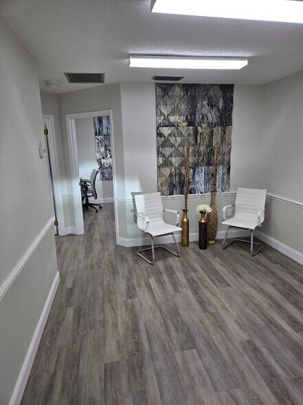 More Photos Of 421 Montgomery Rd, Altamonte Springs Medical For Sale