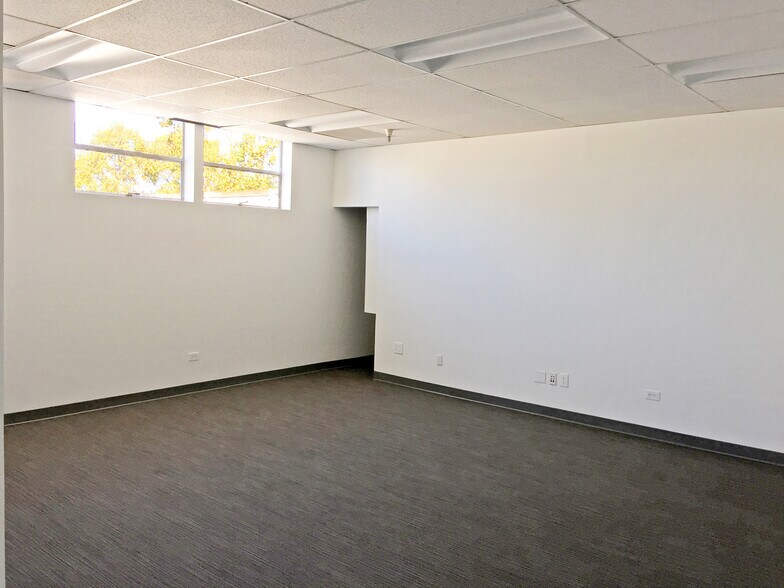 More Photos Of 1405-1417 Addison St, Berkeley General Retail For Lease