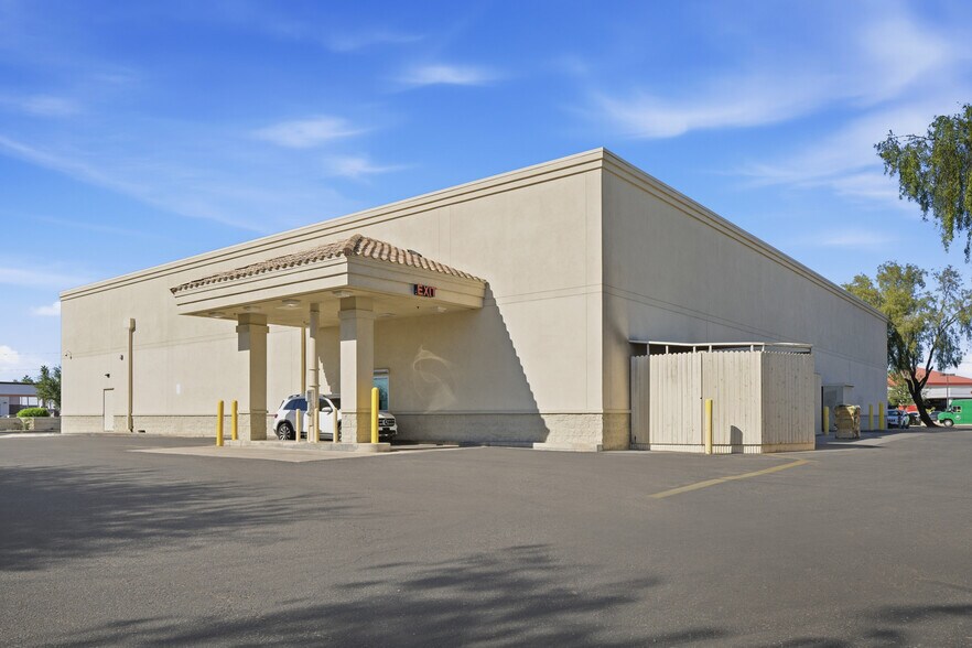 More Photos Of 4249 W Glendale Ave, Phoenix Drugstore For Sale