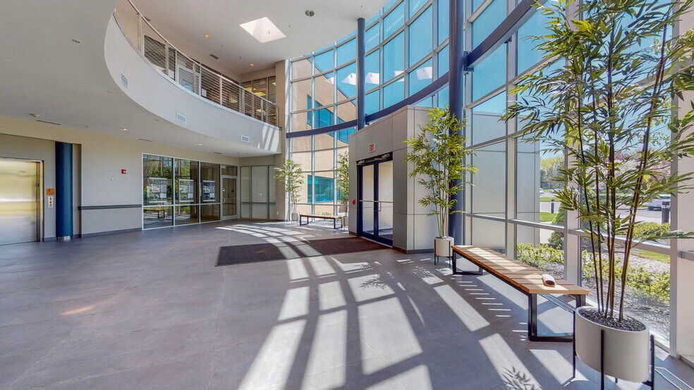 More Photos Of 3 Lear Jet Lane, Latham Medical For Lease