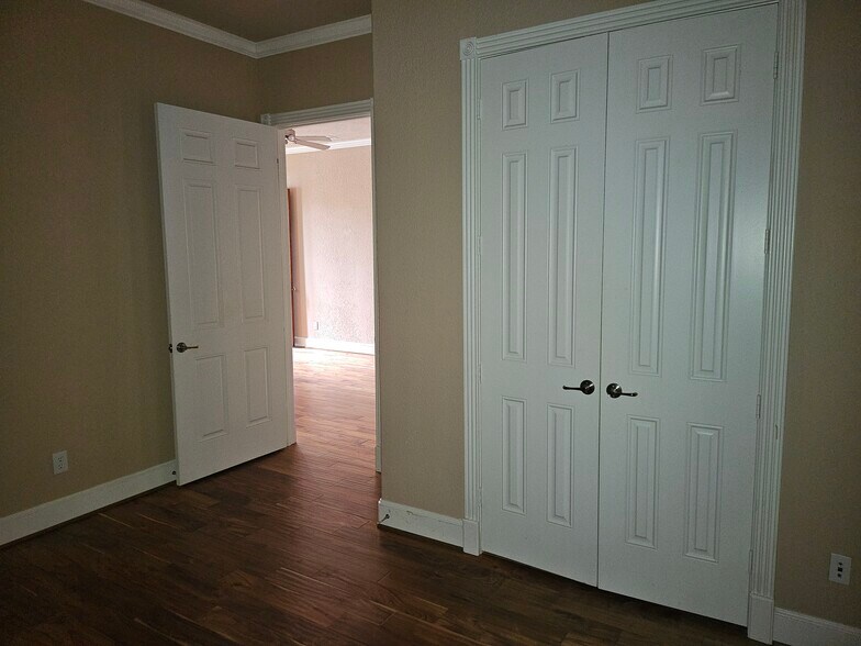 More Photos Of 1804 Snake River Rd, Katy Medical For Lease