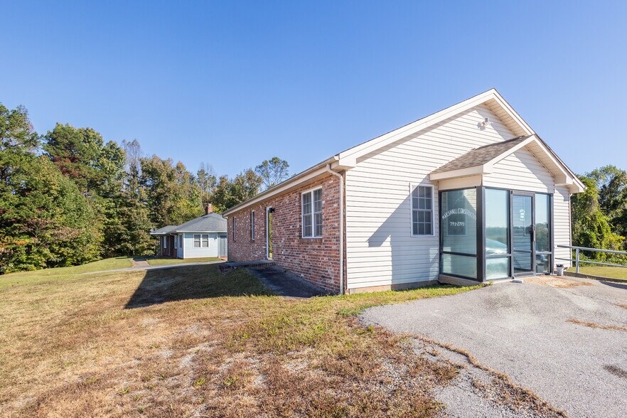 More Photos Of 2690 Old Richmond Road, Danville Office For Sale