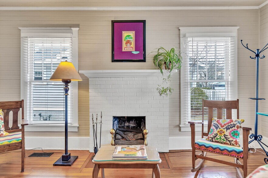 More Photos Of 104 State St, Greensboro Freestanding For Sale