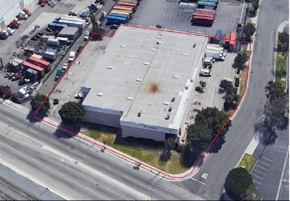 More Photos Of 19920 S Alameda St, East Rancho Dominguez Warehouse For Lease
