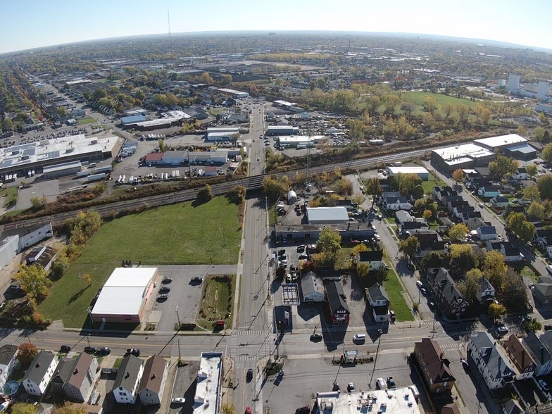 More Photos Of 595 Ontario St, Buffalo Service Station For Sale