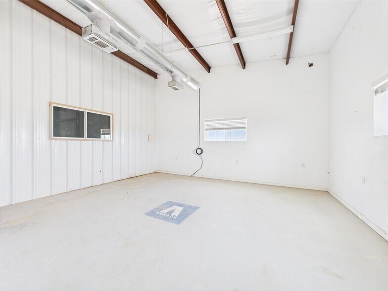 More Photos Of TBD County Road 160, Barstow Warehouse For Sale